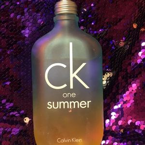 ❌❌SOLD❌❌ Calvin Klein’s CK One Summer-2014